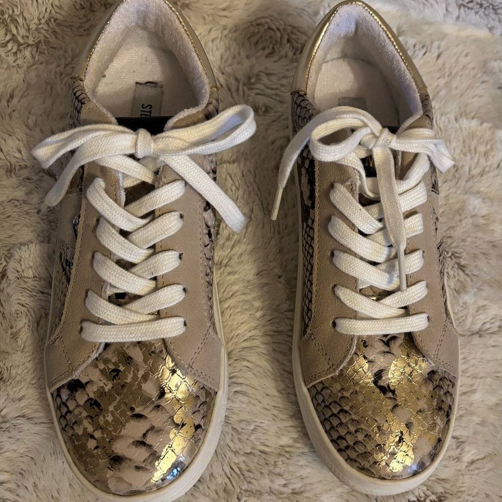 Steve Madden Gold and Tan Snakeskin Sneakers